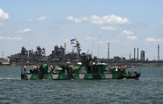 DPR Russia Ukraine Military Operation Azovstal