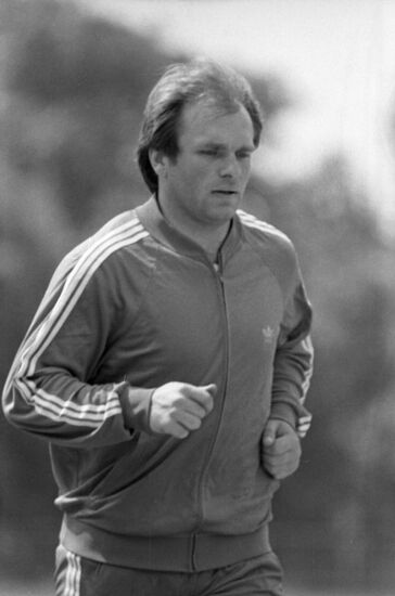 Hammer thrower Yury Sedykh