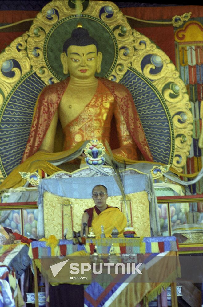 14th Dalai Lama visits USSR
