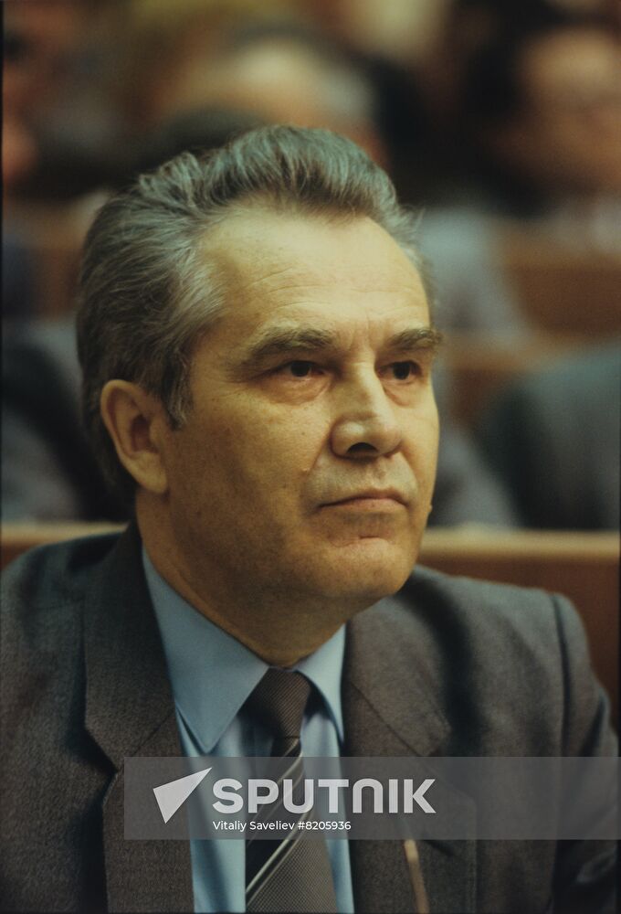 First session of the Supreme Soviet of the USSR