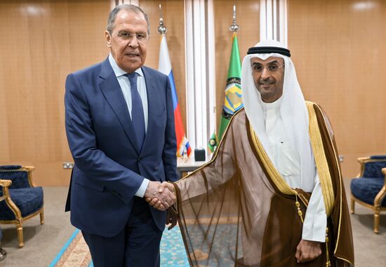 Saudi Arabia Russia