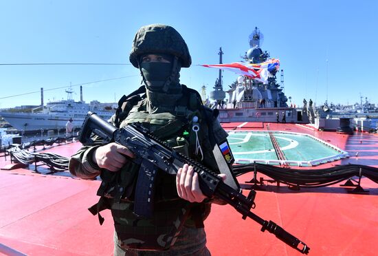 Russia Nuclear Missile Cruiser