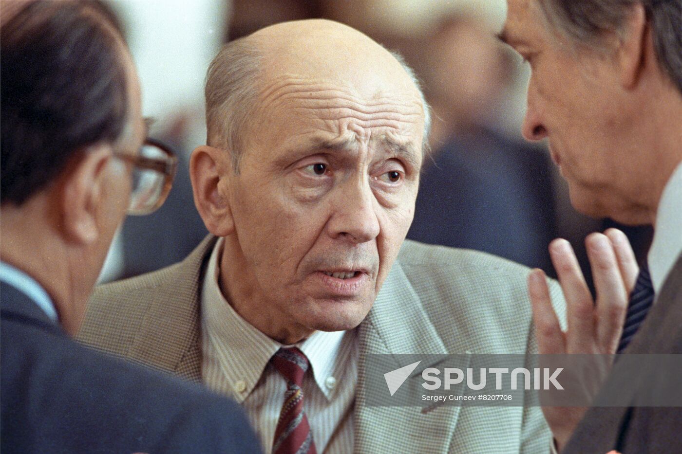Fourth session of USSR Supreme Soviet