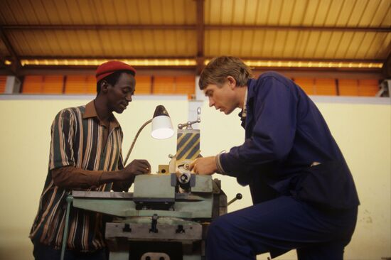 Soviet-Mali cooperation
