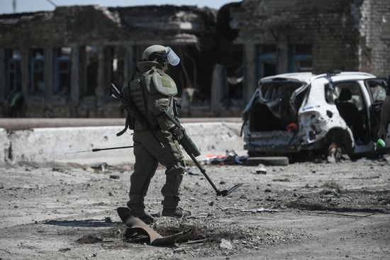 DPR Russia Ukraine Military Operation Demining