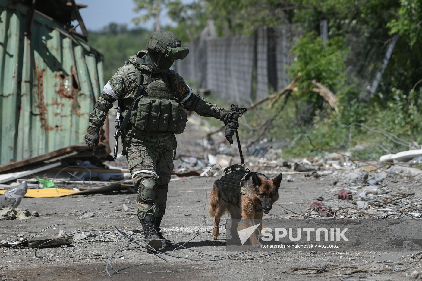 DPR Russia Ukraine Military Operation Demining
