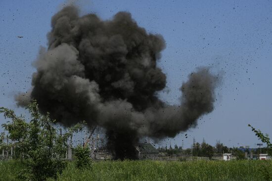 DPR Russia Ukraine Military Operation Demining