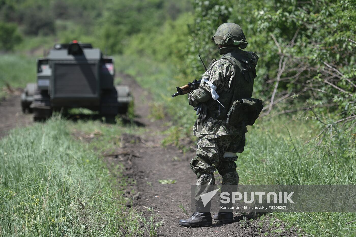 DPR Russia Ukraine Military Operation Demining