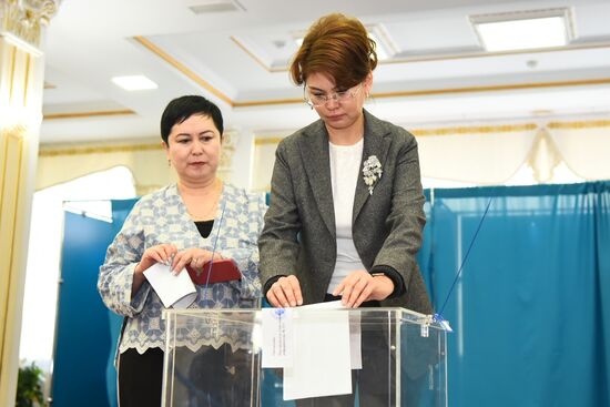 Worldwide Kazakhstan Constitutional Amendments Referendum