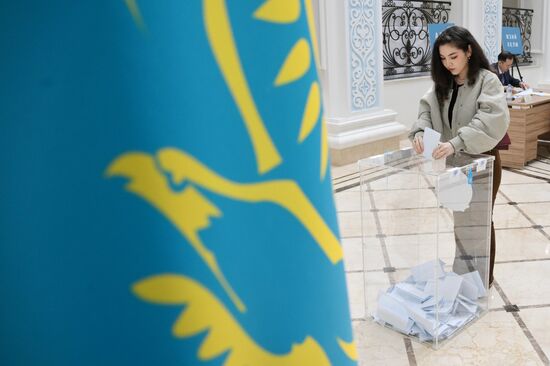 Worldwide Kazakhstan Constitutional Amendments Referendum