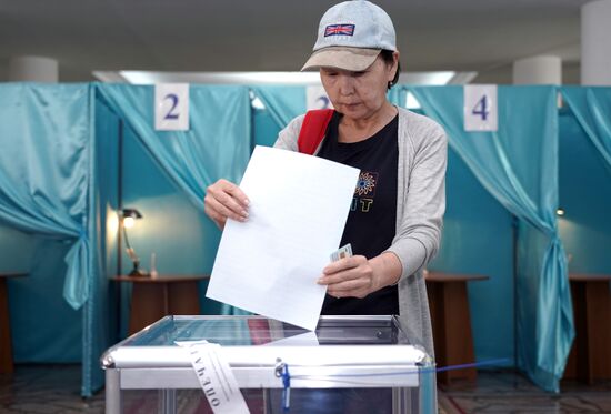 Worldwide Kazakhstan Constitutional Amendments Referendum