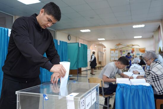 Worldwide Kazakhstan Constitutional Amendments Referendum