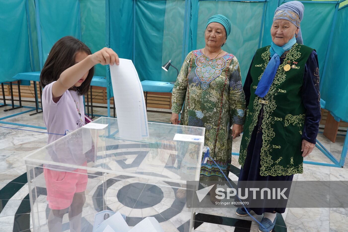 Worldwide Kazakhstan Constitutional Amendments Referendum