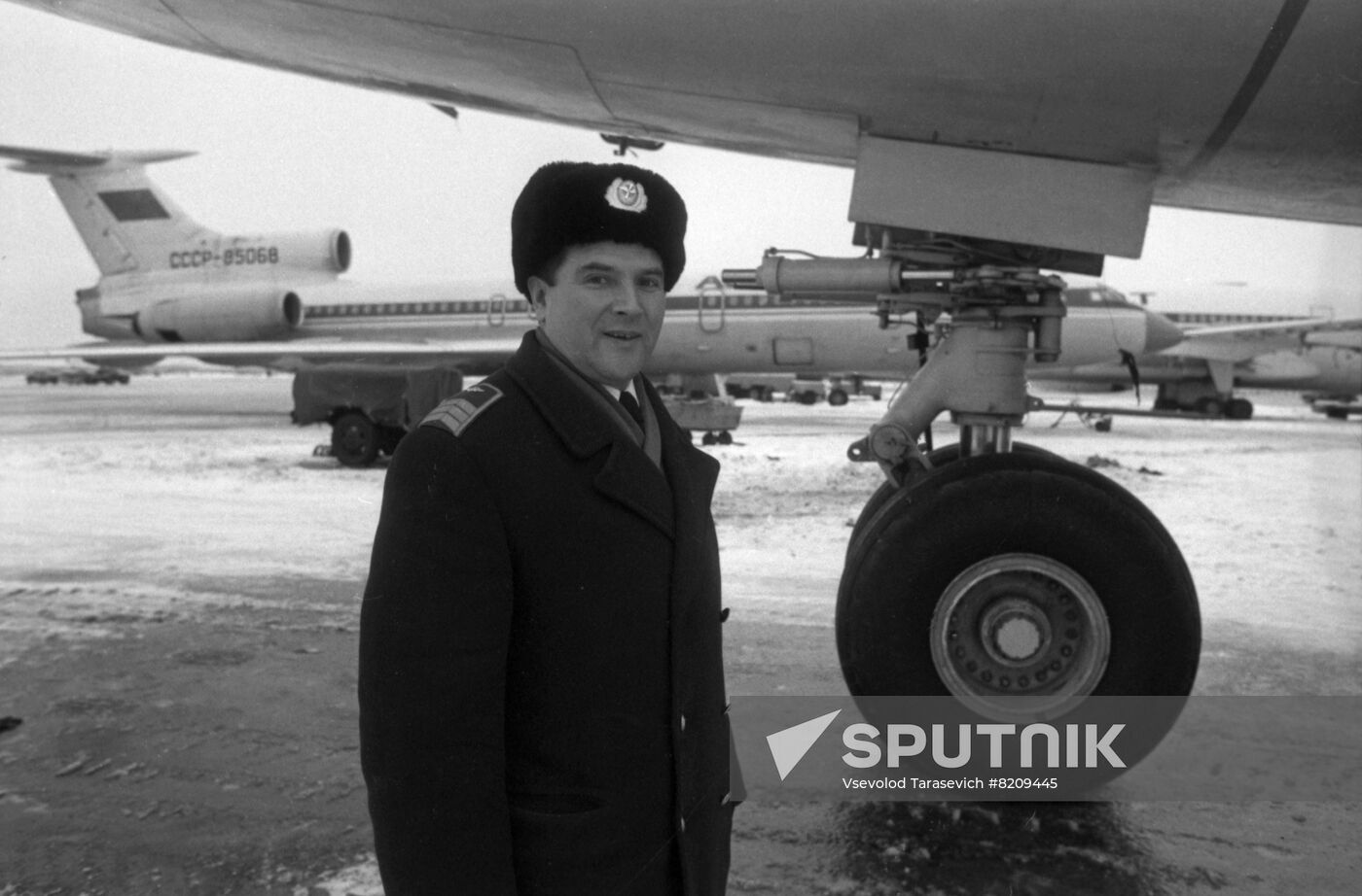 Merited pilot of the USSR Anatoly Kaledin