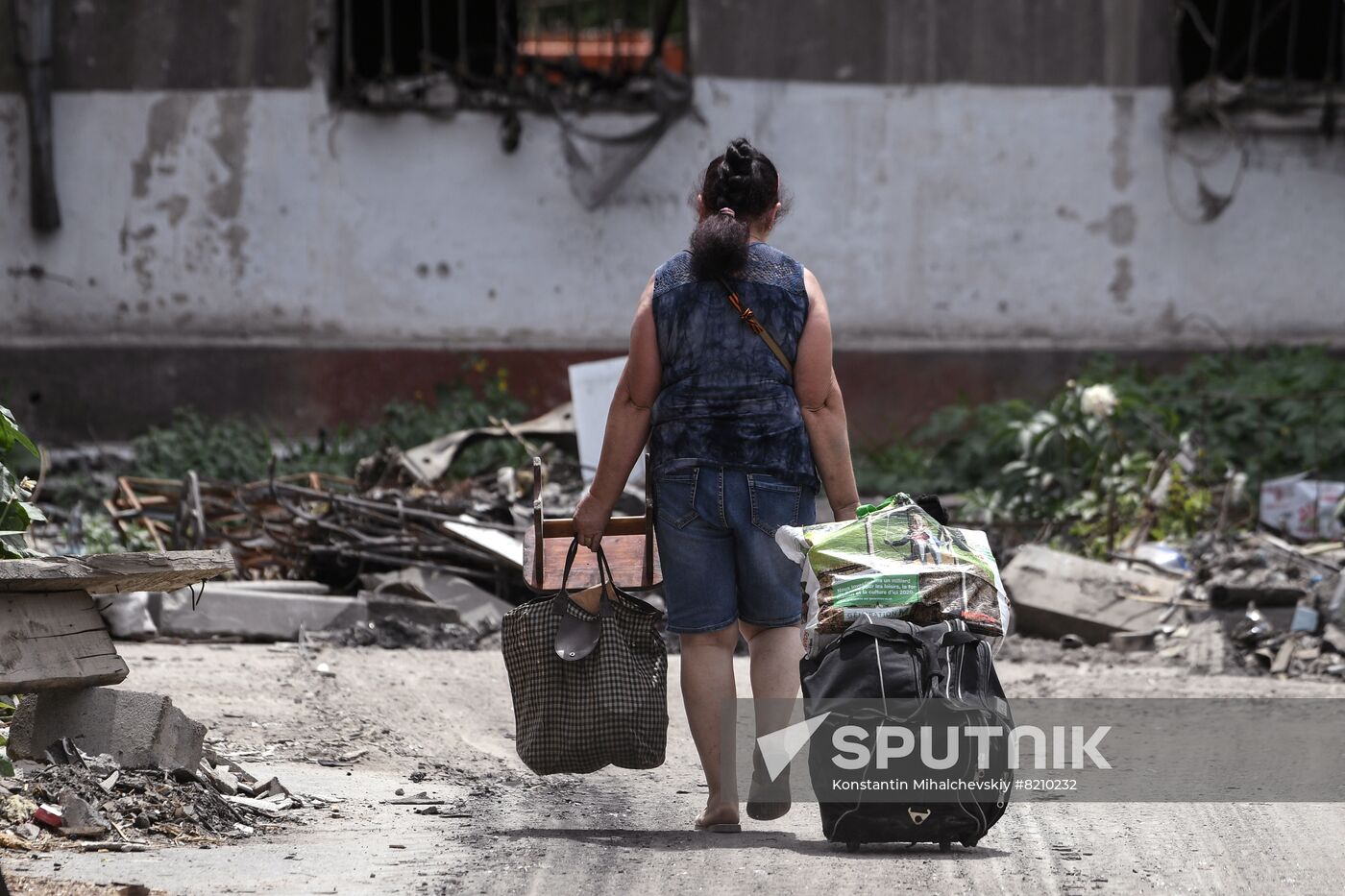 DPR Russia Ukraine Military Operation Daily Life