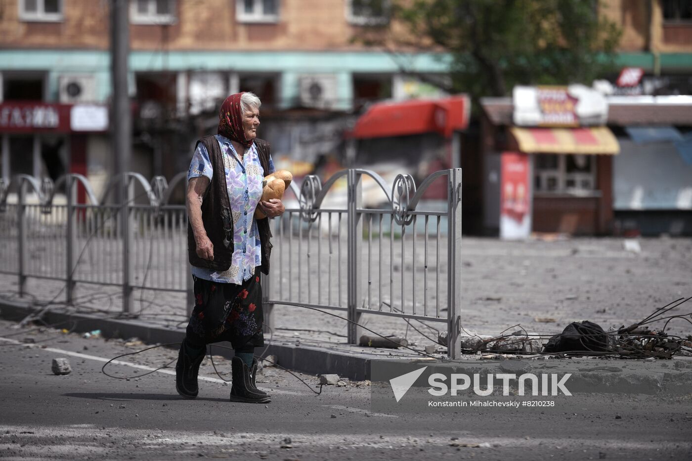 DPR Russia Ukraine Military Operation Daily Life