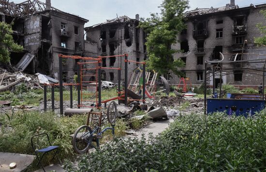 DPR Russia Ukraine Military Operation Daily Life