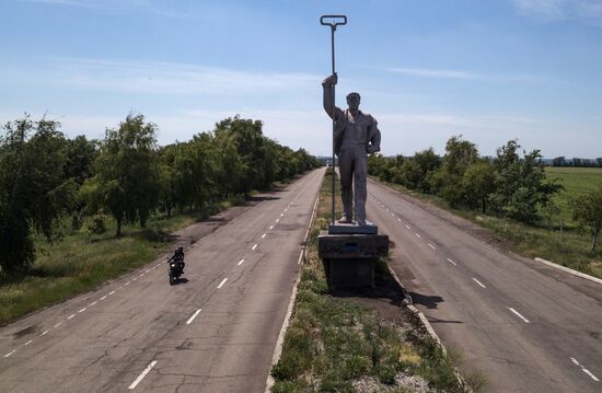 DPR Russia Ukraine Military Operation Daily Life