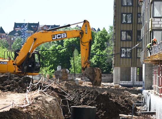 Russia Residential Complex Construction