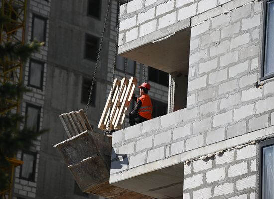 Russia Residential Complex Construction