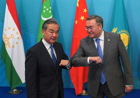 Kazahstan Central Asia China Meeting