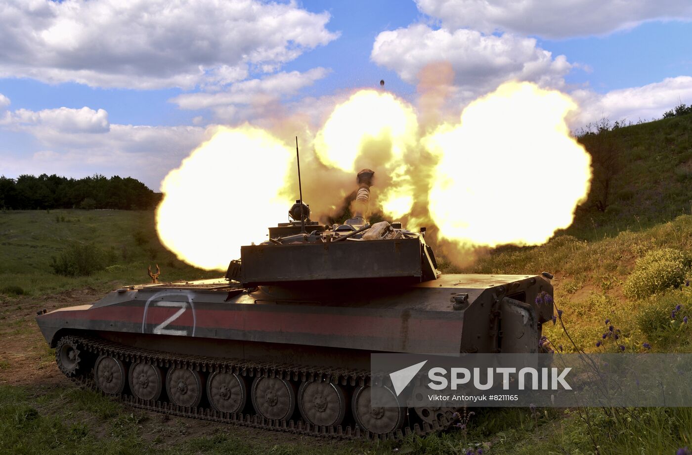 LPR Russia Ukraine Military Operation Propaganda Shells