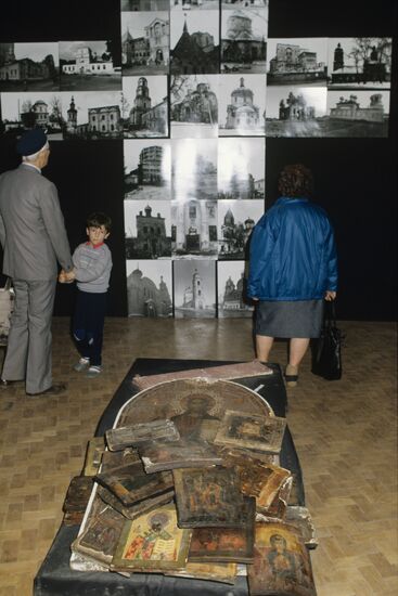 Nikita Khrushchev: Those Ten Years exhibition