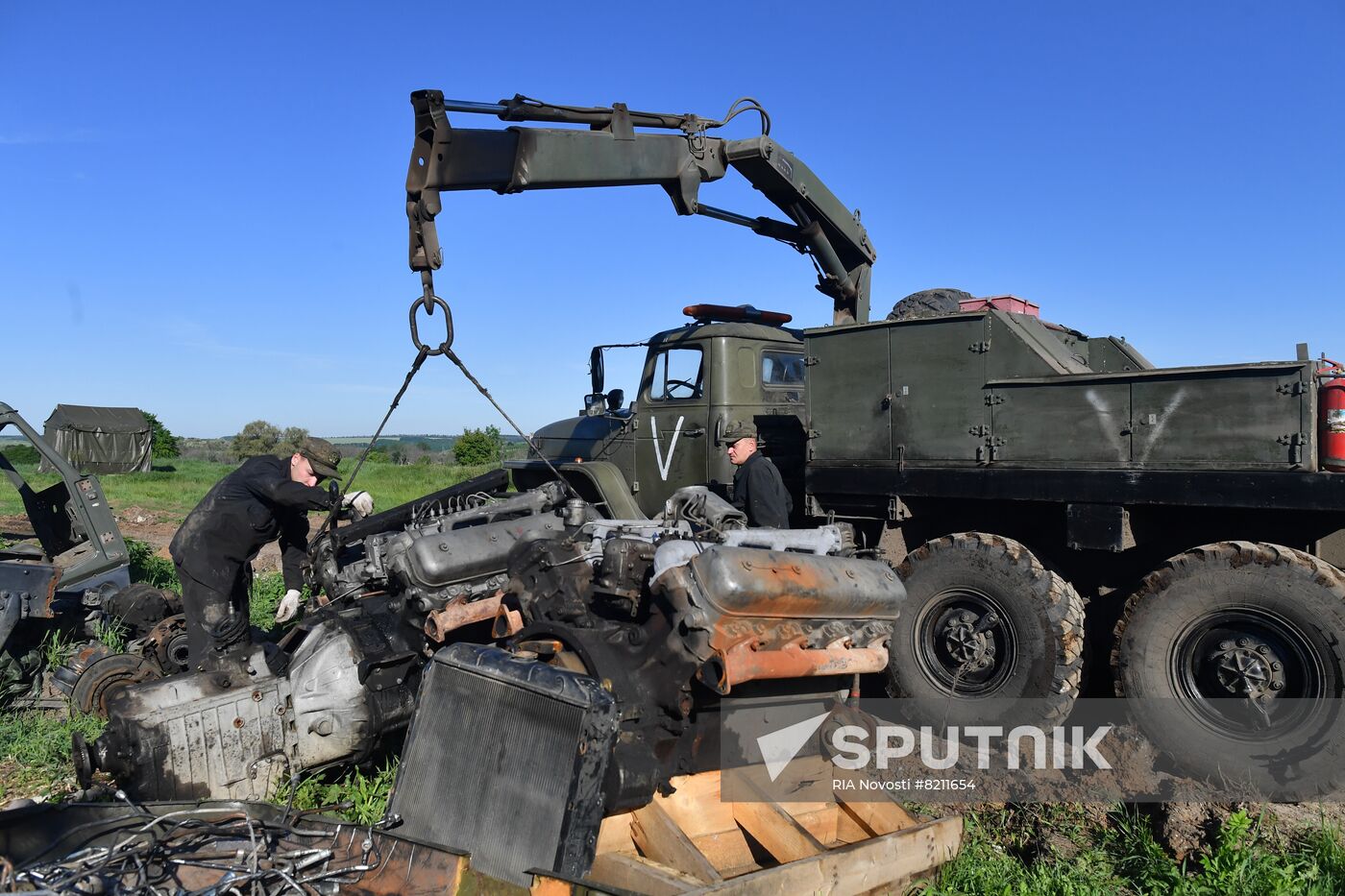 Ukraine Russia Military Operation Equipment Maintenance