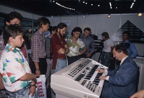 Music'89 international exhibition