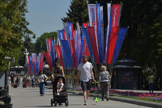 Russia Day Preparations