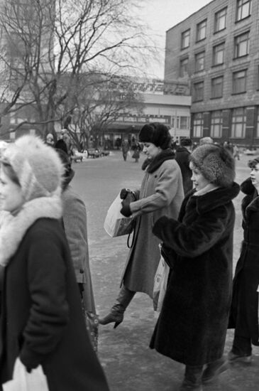 Alevtina Sheludyakova, leader of assemblers' team at Svetlana PLC