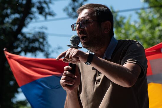 Armenia Protests