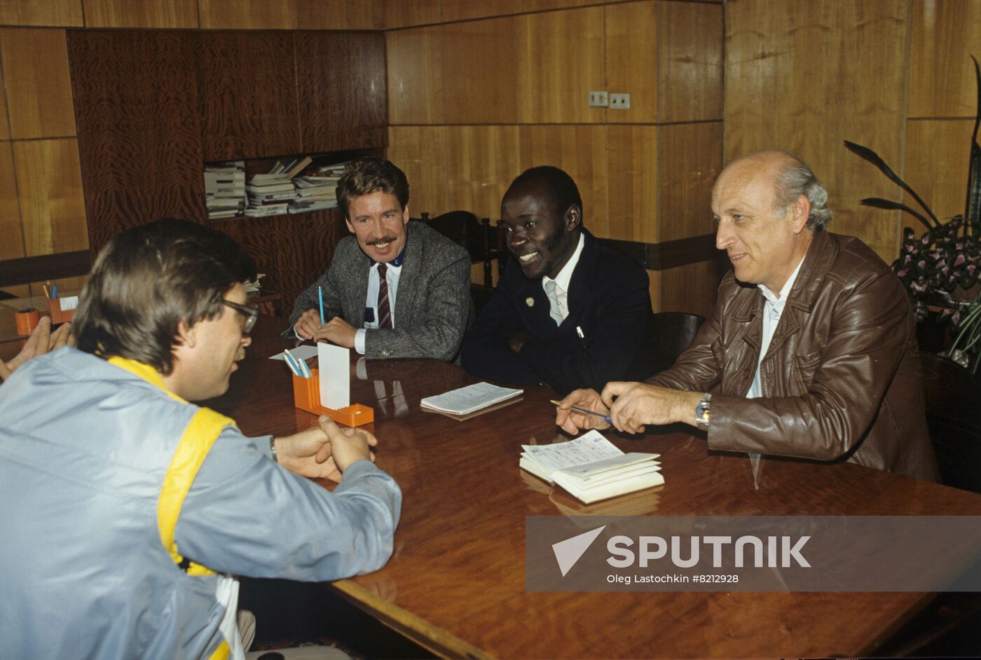 Ugandan delegation visits USSR