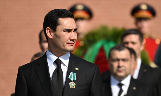 Russia Turkmenistan Wreath Laying