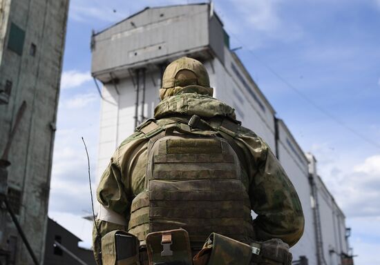 Ukraine Russia Military Operation Plant