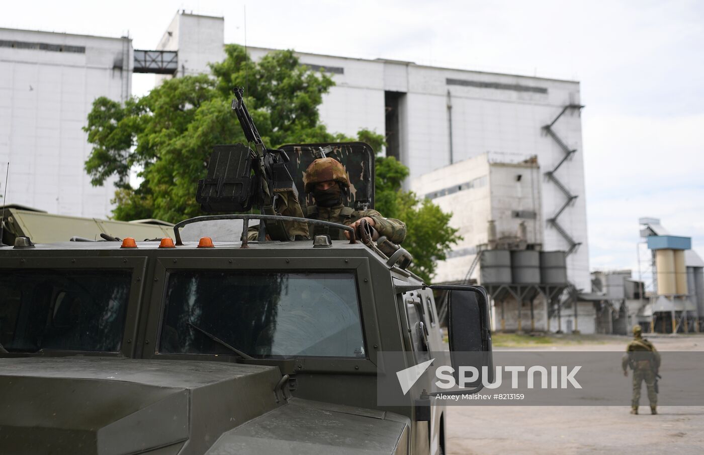 Ukraine Russia Military Operation Plant