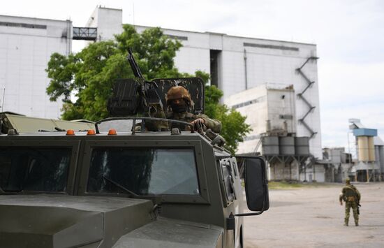 Ukraine Russia Military Operation Plant