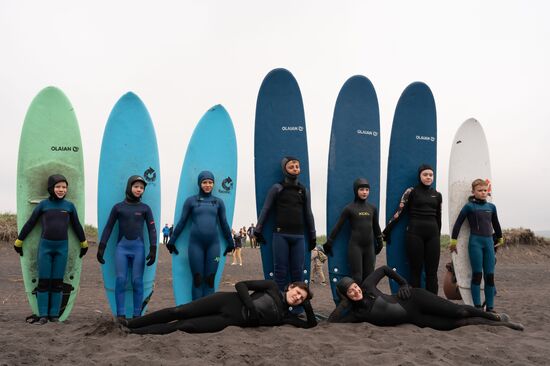 Russia Surfing