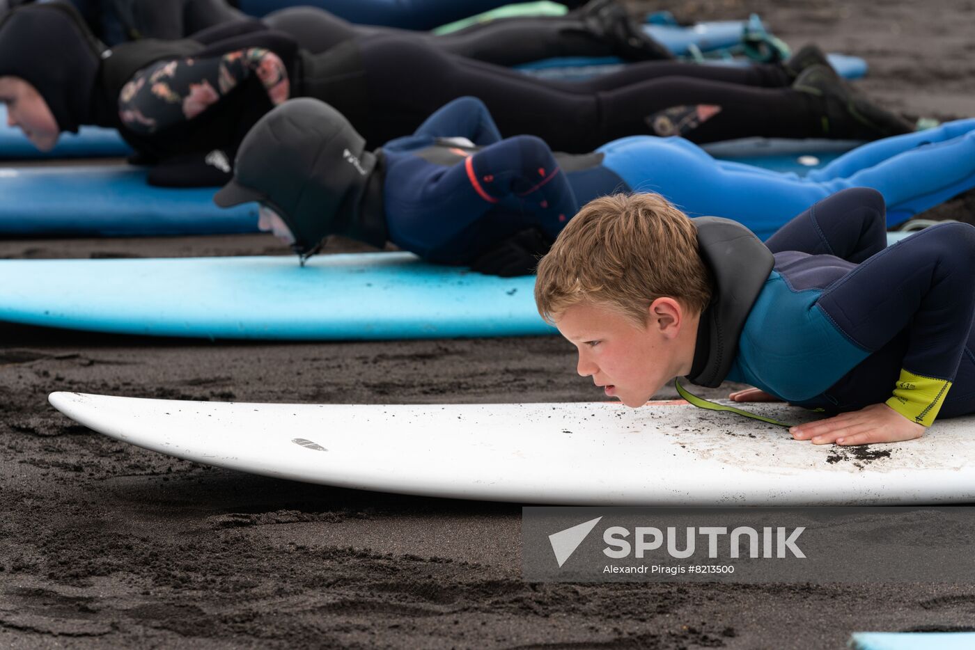 Russia Surfing