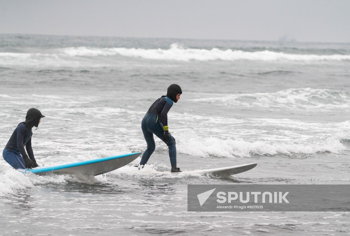 Russia Surfing