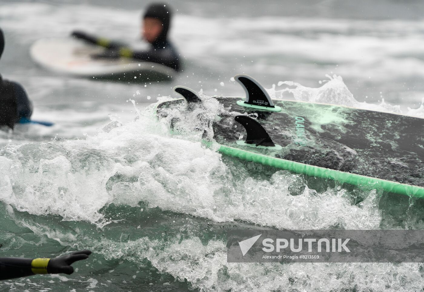 Russia Surfing
