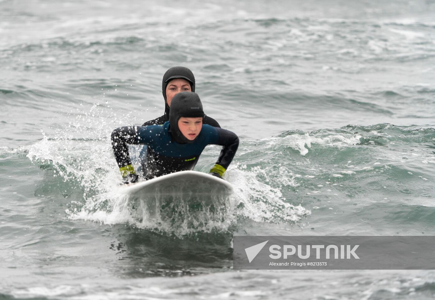 Russia Surfing
