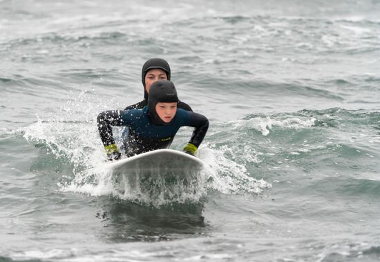 Russia Surfing