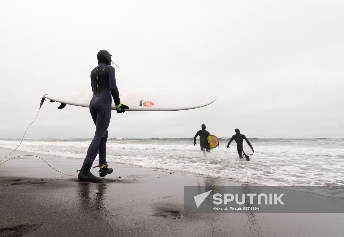 Russia Surfing