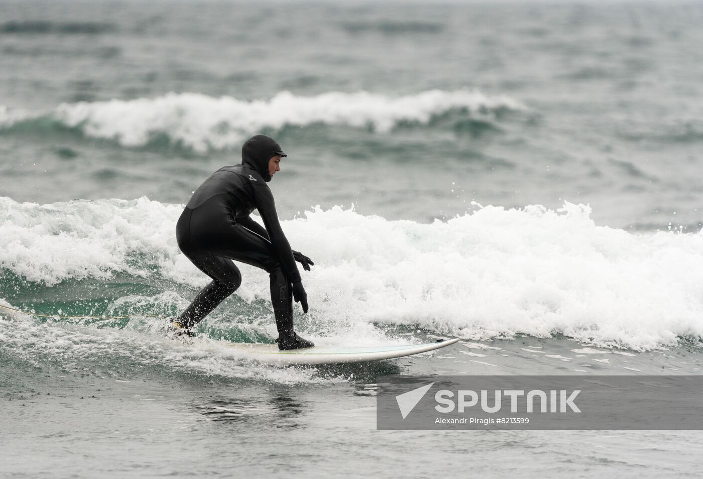 Russia Surfing