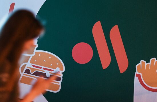New Vkusno I Tocka (Tasty and That's It) fast-food chain opens in Moscow