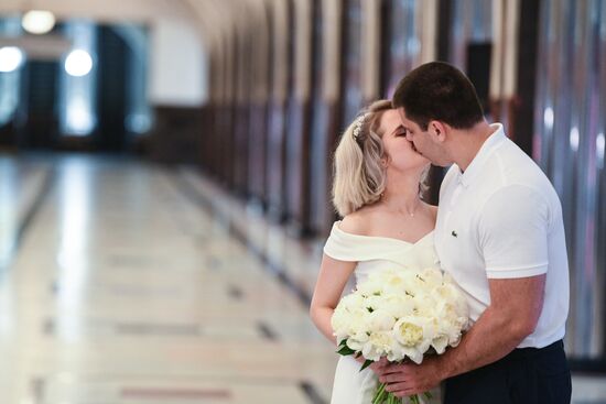 Weddings on Russia Day