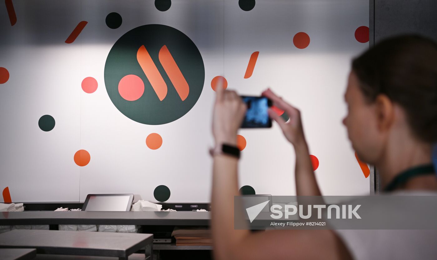 New Vkusno I Tocka (Tasty and That's It) fast-food chain opens in Moscow