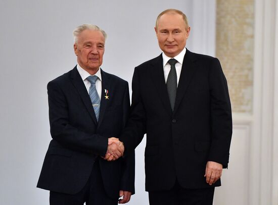 Russia Putin National Awards