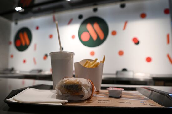 New Vkusno I Tocka (Tasty and That's It) fast-food chain opens in Moscow